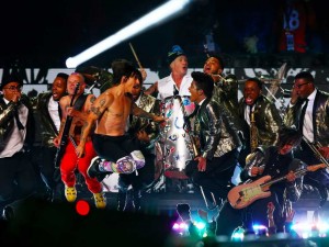 bruno-mars-and-the-red-hot-chili-peppers-take-over-super-bowl-halftime-show